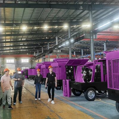 Low Noise  Engine 25bar Compressore d'aria a vite diesel portatile per miniere