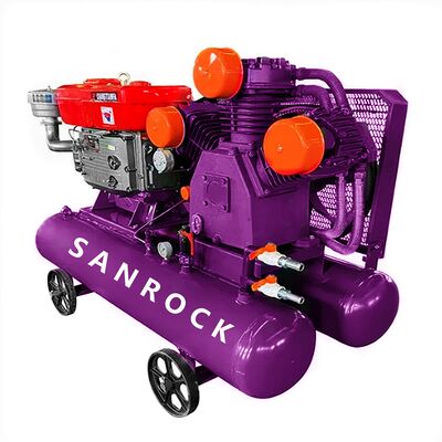 Compressore d'aria a pistoni industriale con potenza di 18,5 kW/25 CV, erogazione aria di 3,2 m³/min e pressione di esercizio di 7 bar