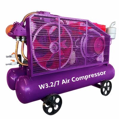 Compressore d'aria a pistoni industriale con potenza di 18,5 kW/25 CV, erogazione aria di 3,2 m³/min e pressione di esercizio di 7 bar